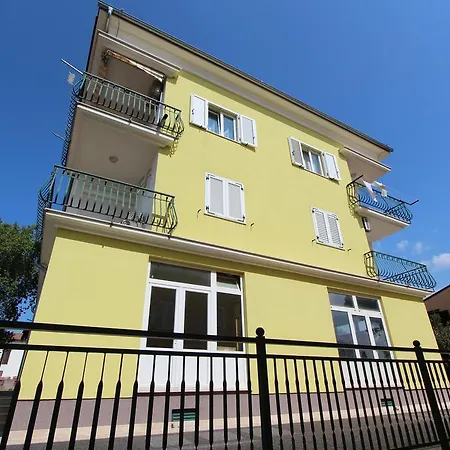 Apartment Matika